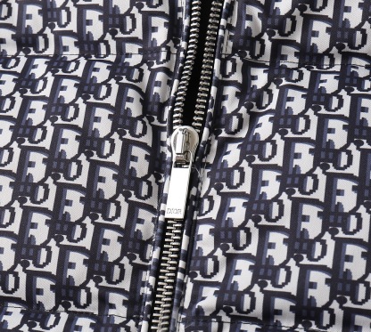 ディオール「Dior」ダウンブルゾン