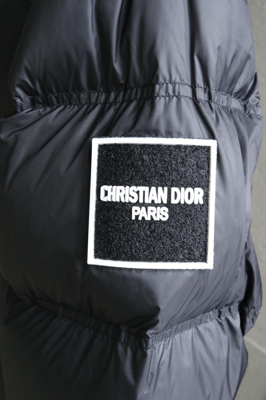 ディオール「Dior」ダウンジャケット