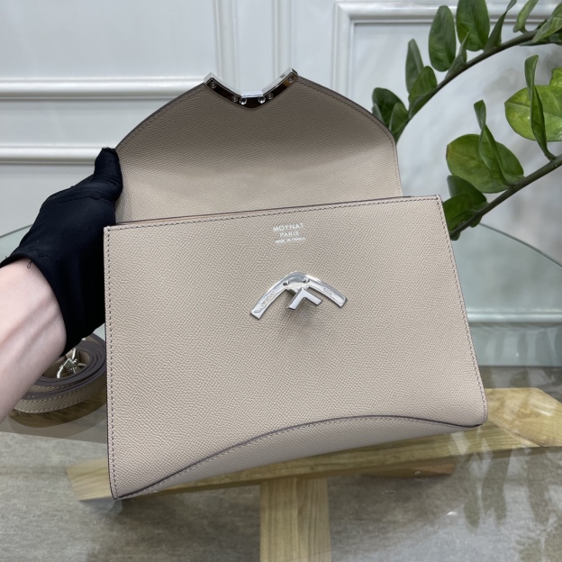 モイナ「Moynat」Gabrielle シリーズ ハンドバッグ