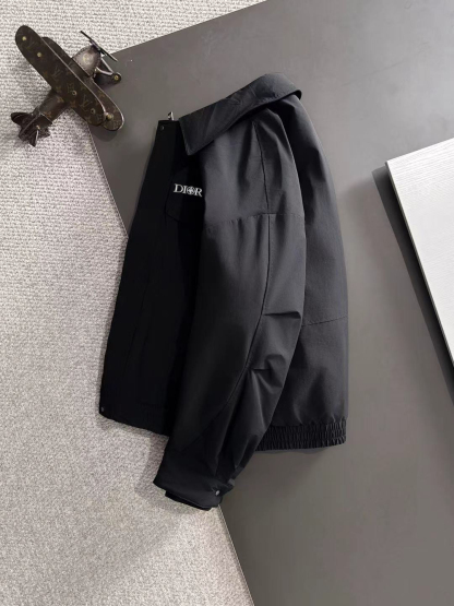 ディオール「Dior」OBLIQUE ダウンジャケット