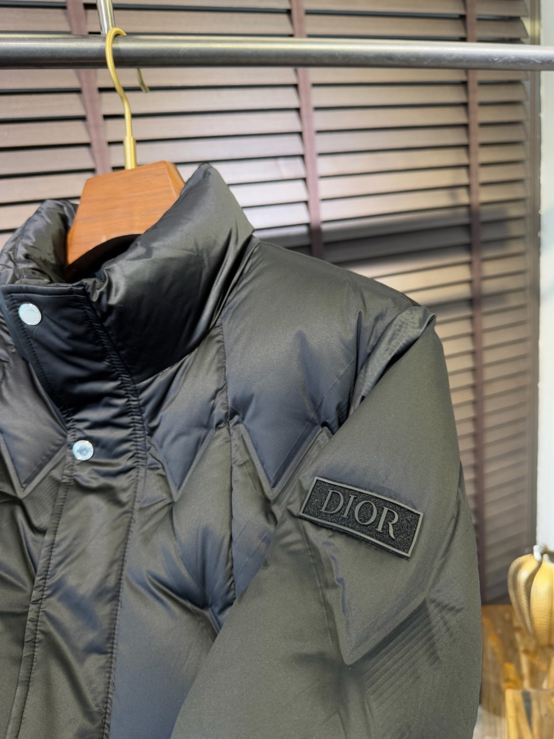 ディオール「Dior」STORM COLLAR ダウンジャケット