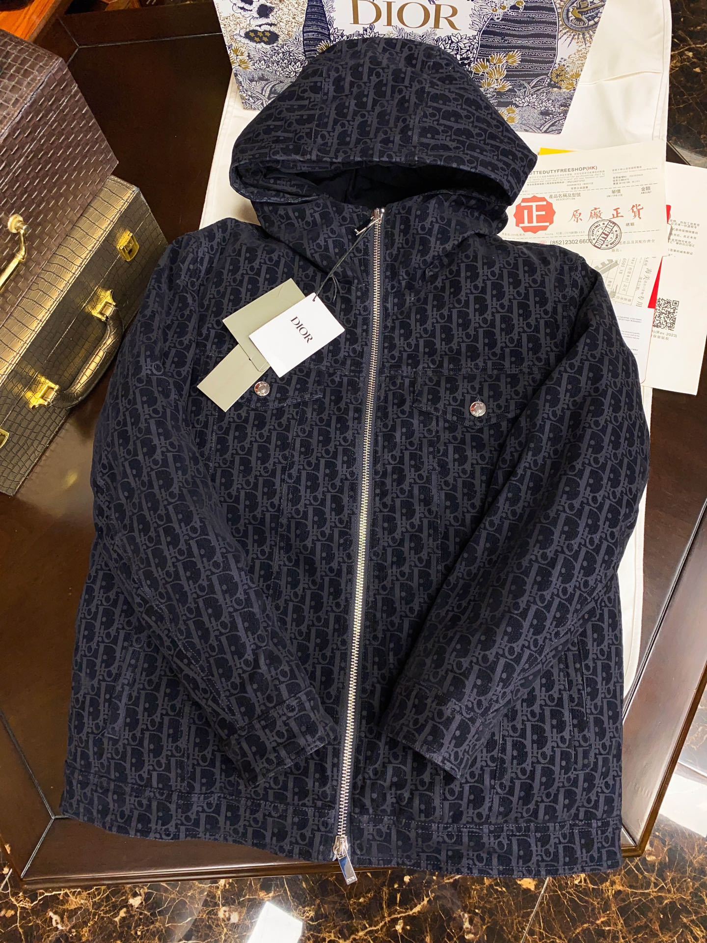 ディオール「Dior」OBLIQUE ダウンフード付きジャケット