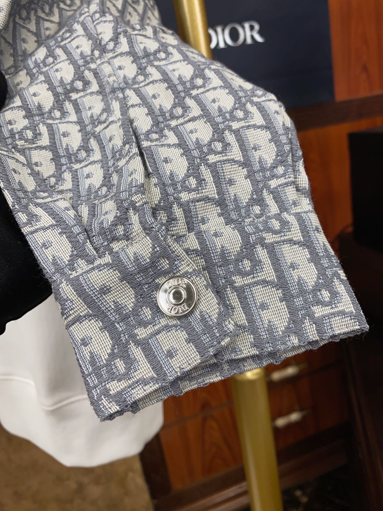 ディオール「Dior」ロゴ スウェットシャツ