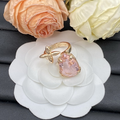 ルイ・ヴィトン「Louis Vuitton」Diamonds Pavé Solitaire リング