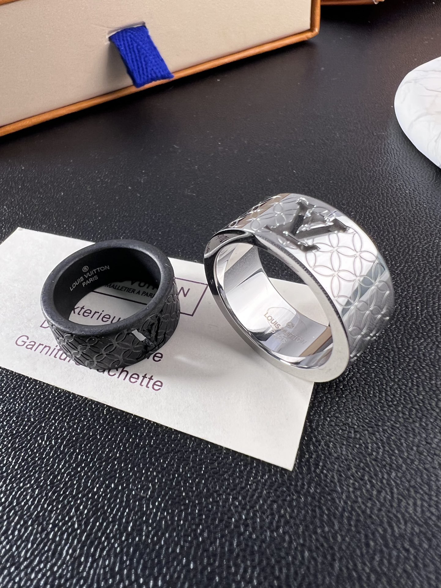 ルイ・ヴィトン「Louis Vuitton」Mosaic Thin リング