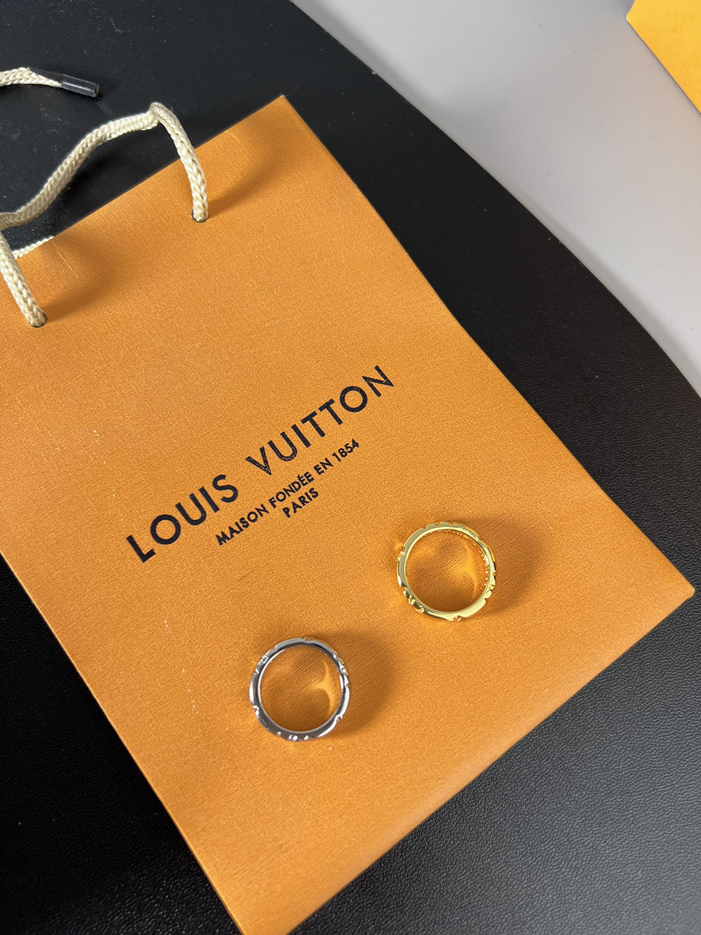 ルイ・ヴィトン「Louis Vuitton」Mosaic Thin リング