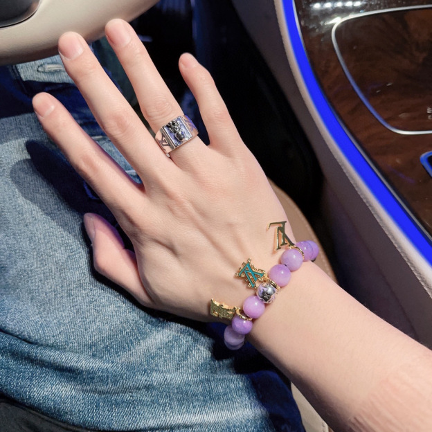 ルイ・ヴィトン「Louis Vuitton」Heritage リング