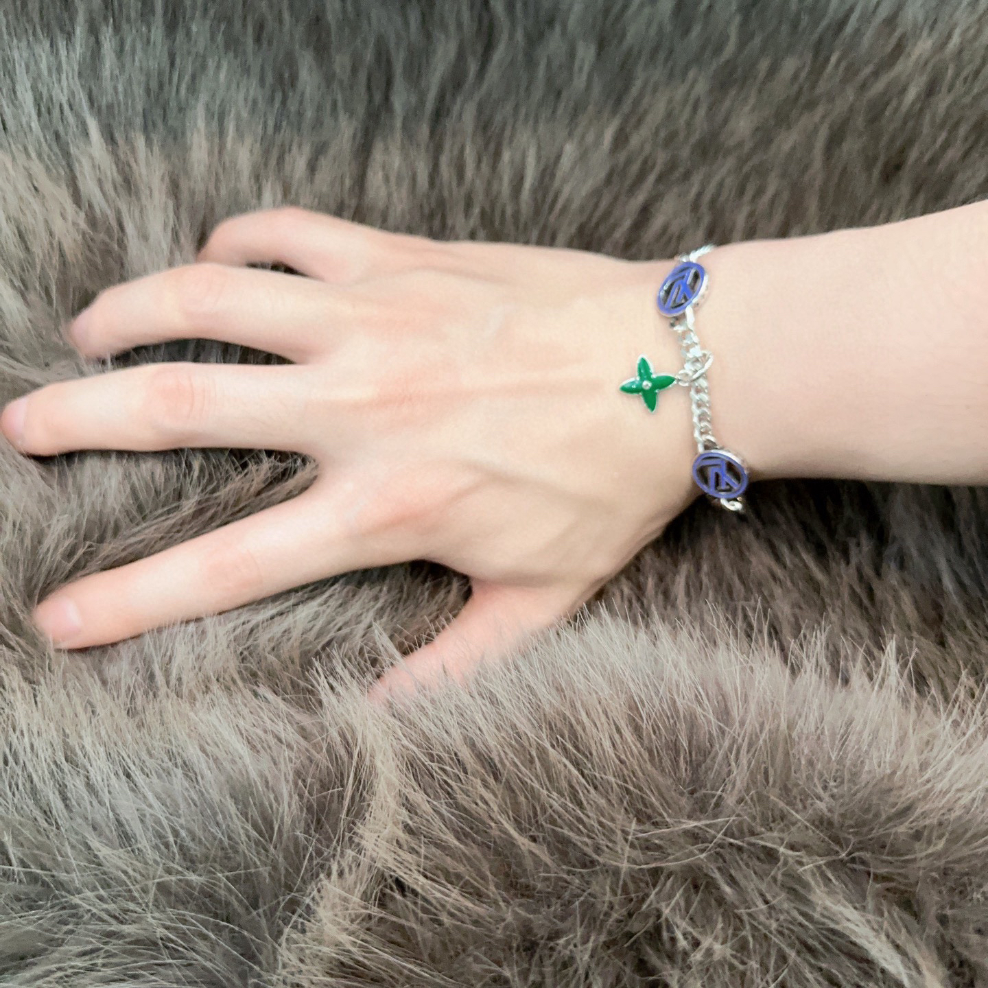 ルイ・ヴィトン「Louis Vuitton」Le Damier ブレスレット