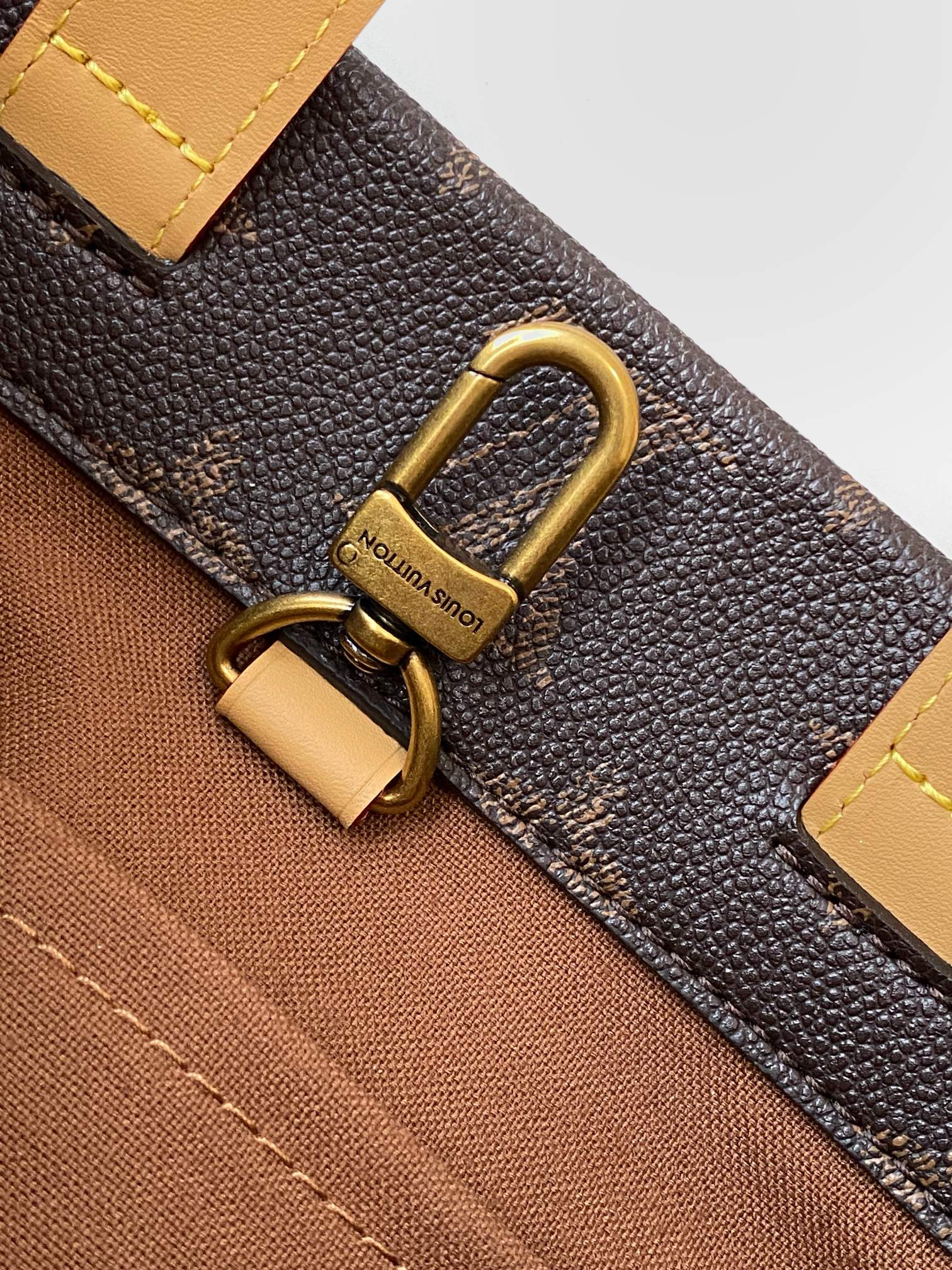 ルイ・ヴィトン「Louis Vuitton」