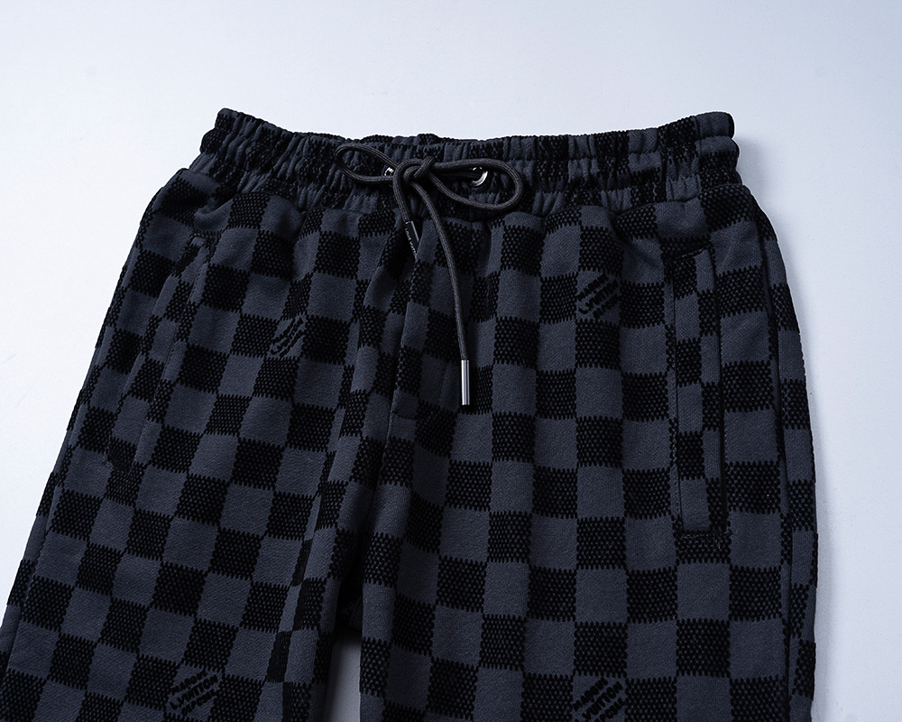 ルイ・ヴィトン「Louis Vuitton」フード付きトレーナー