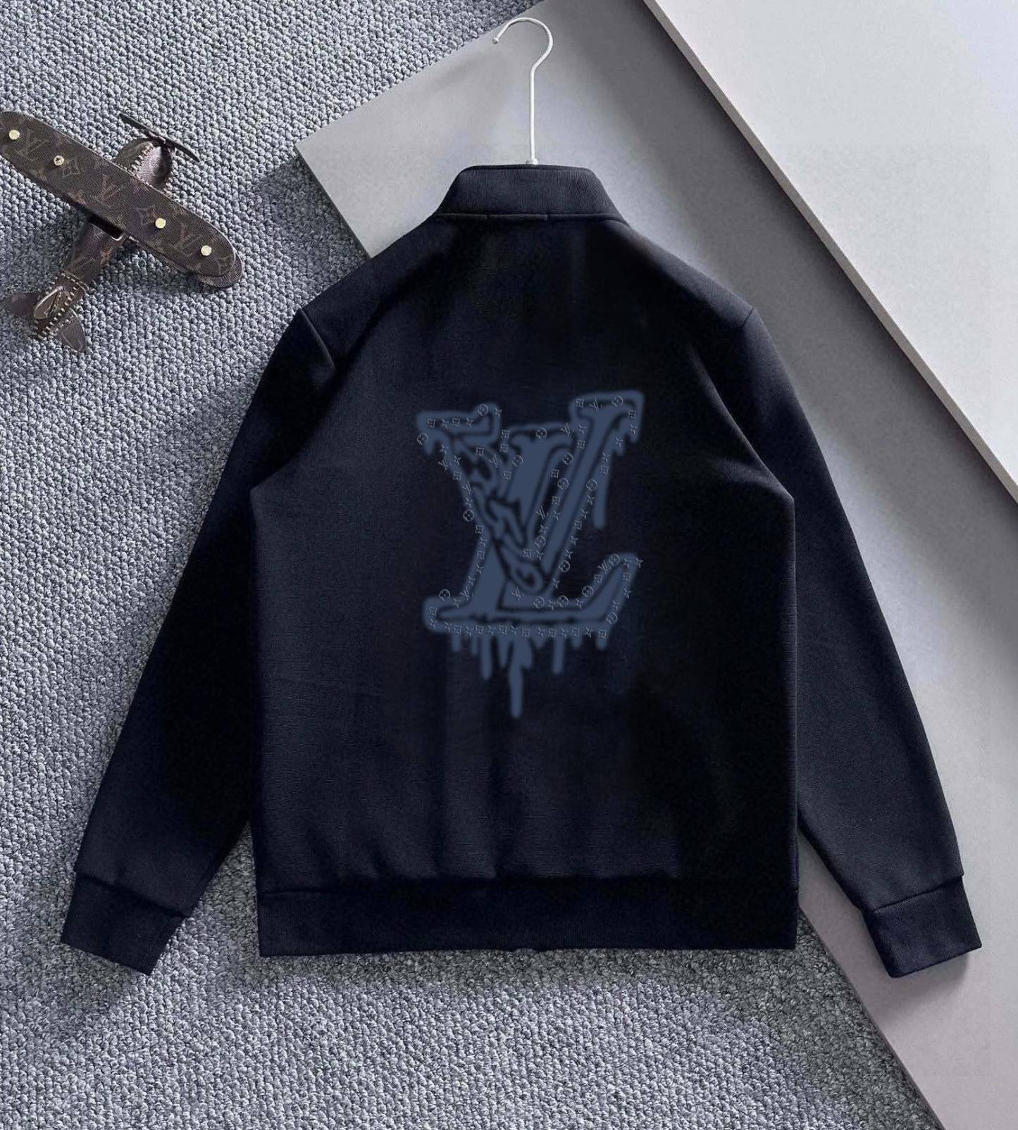 ルイ・ヴィトン「Louis Vuitton」フード付きスウェットシャツ 