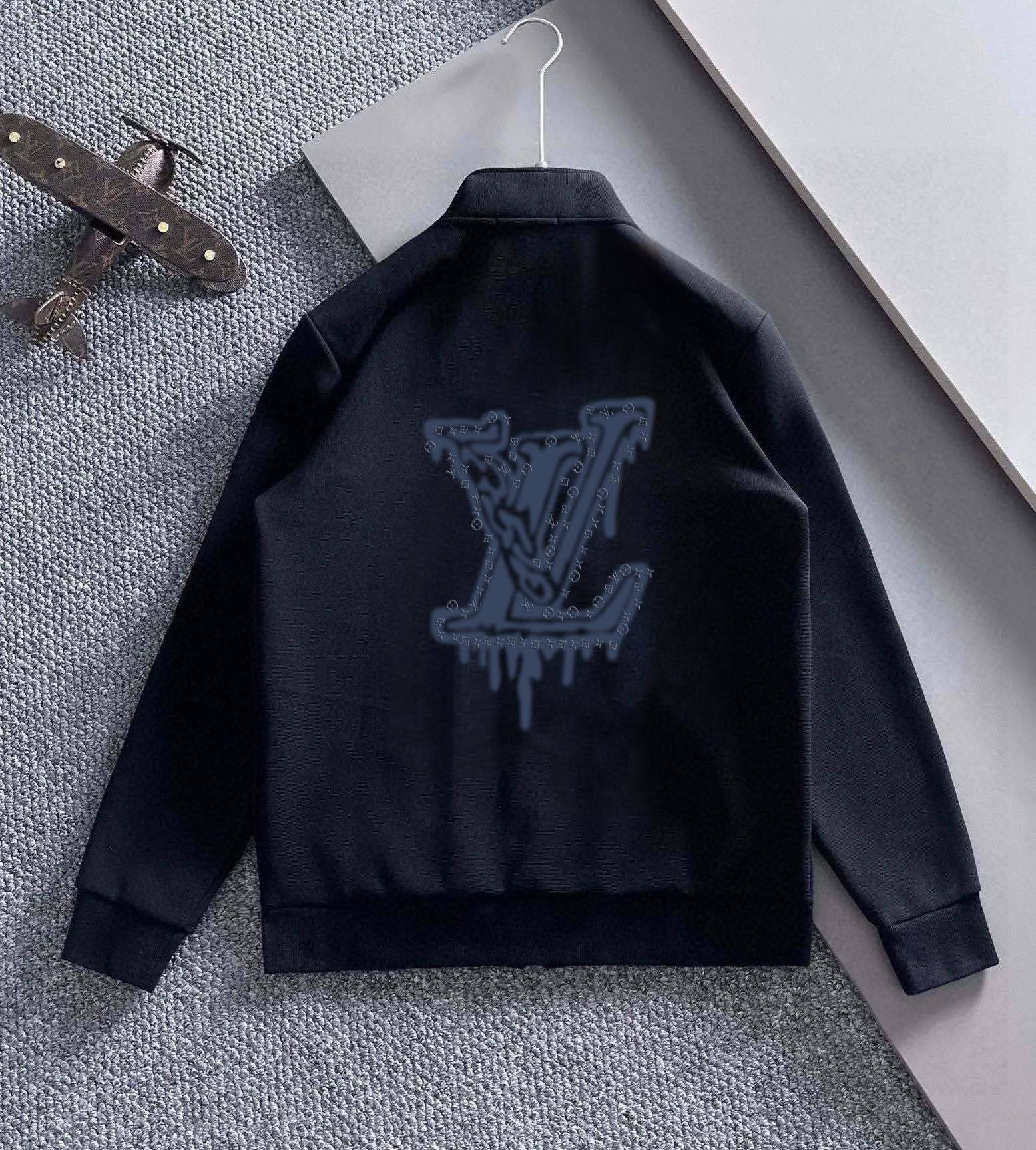 ルイ・ヴィトン「Louis Vuitton」フード付きスウェットシャツ 