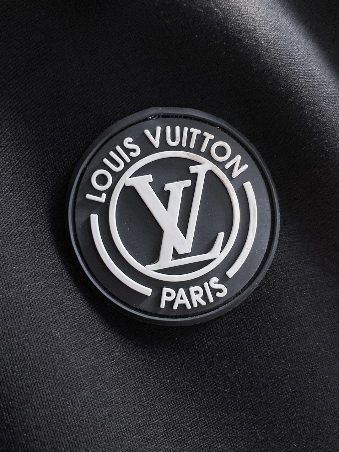 ルイ・ヴィトン「Louis Vuitton」2025秋冬 メンズ スポーツウェア セットアップ
