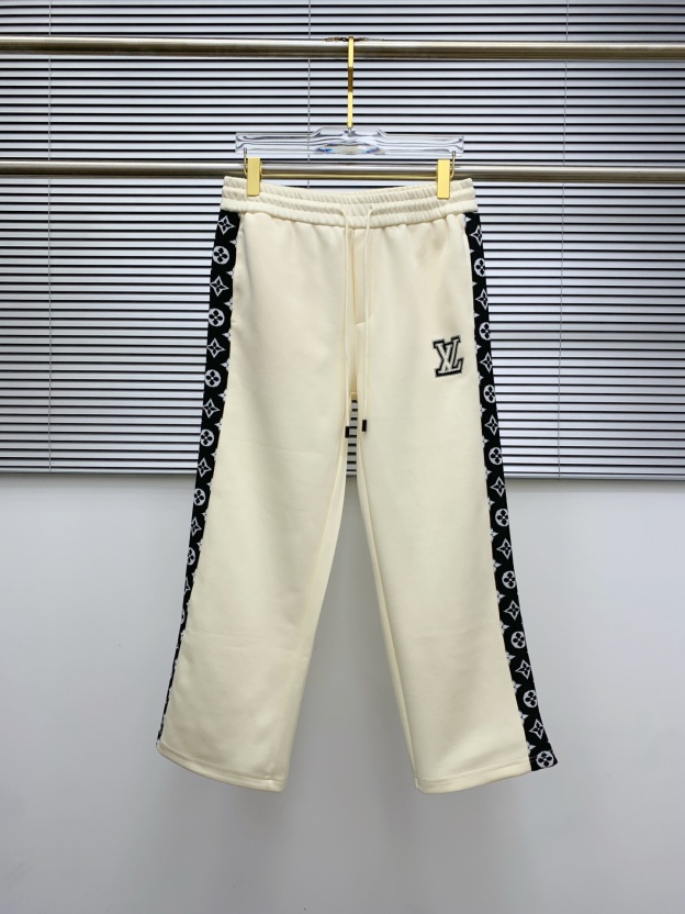 ルイ・ヴィトン「Louis Vuitton」2025秋冬 メンズ スポーツウェア セットアップ