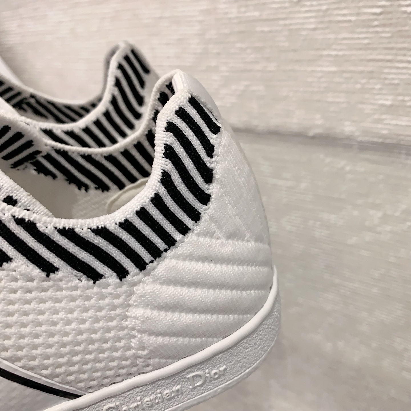 ディオール「Dior」2025 春夏 新作 コレクションスター スニーカー