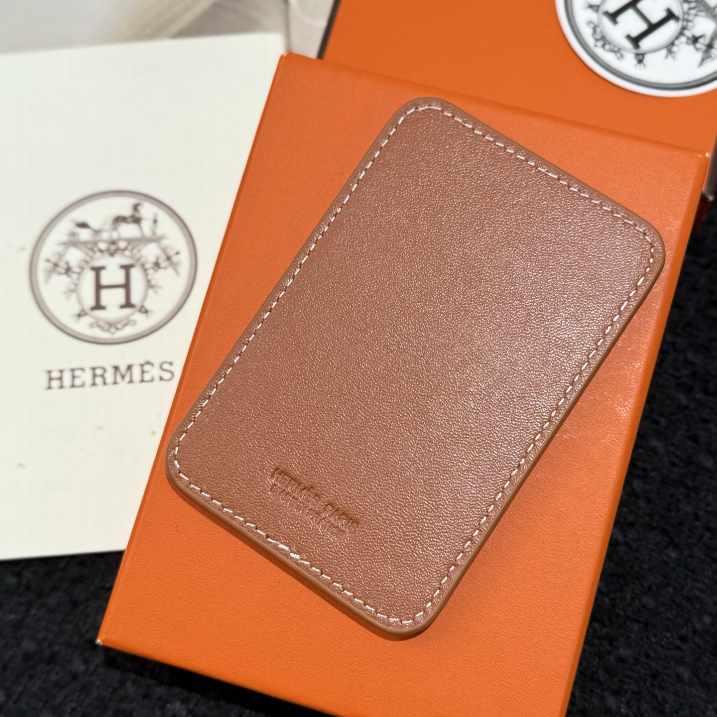 エルメス「Hermès」ストールナンバー MagSafe カードケース