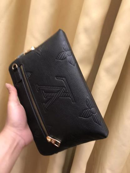 ルイ・ヴィトン「Louis Vuitton」Monogram クラッチバッグ