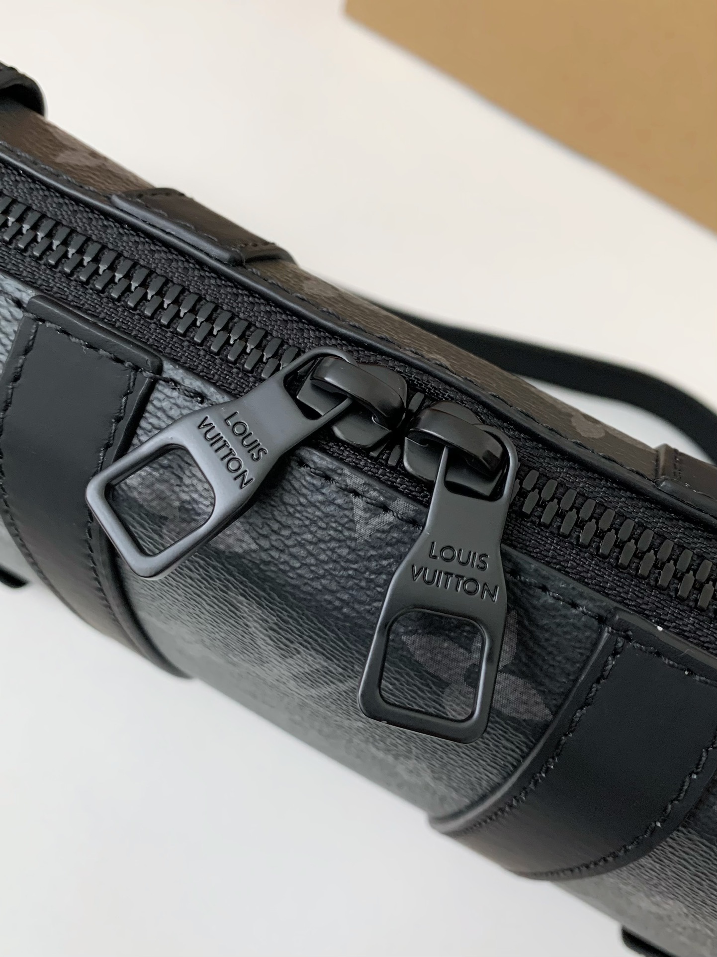 ルイ・ヴィトン「Louis Vuitton」Soft Trunk ウォレット