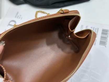 セリーヌ「Celine」Triomphe キャンバス＆レザー チェーンチェーンバッグ