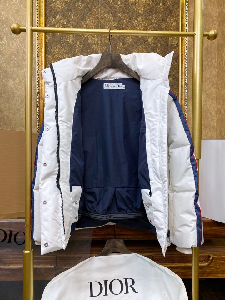 ディオール「Dior」ダウンジャケット