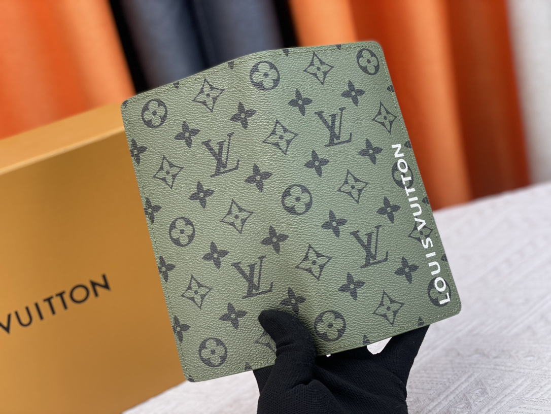 ルイ・ヴィトン「Louis Vuitton」ジッピー ウォレット･ヴァーティカル