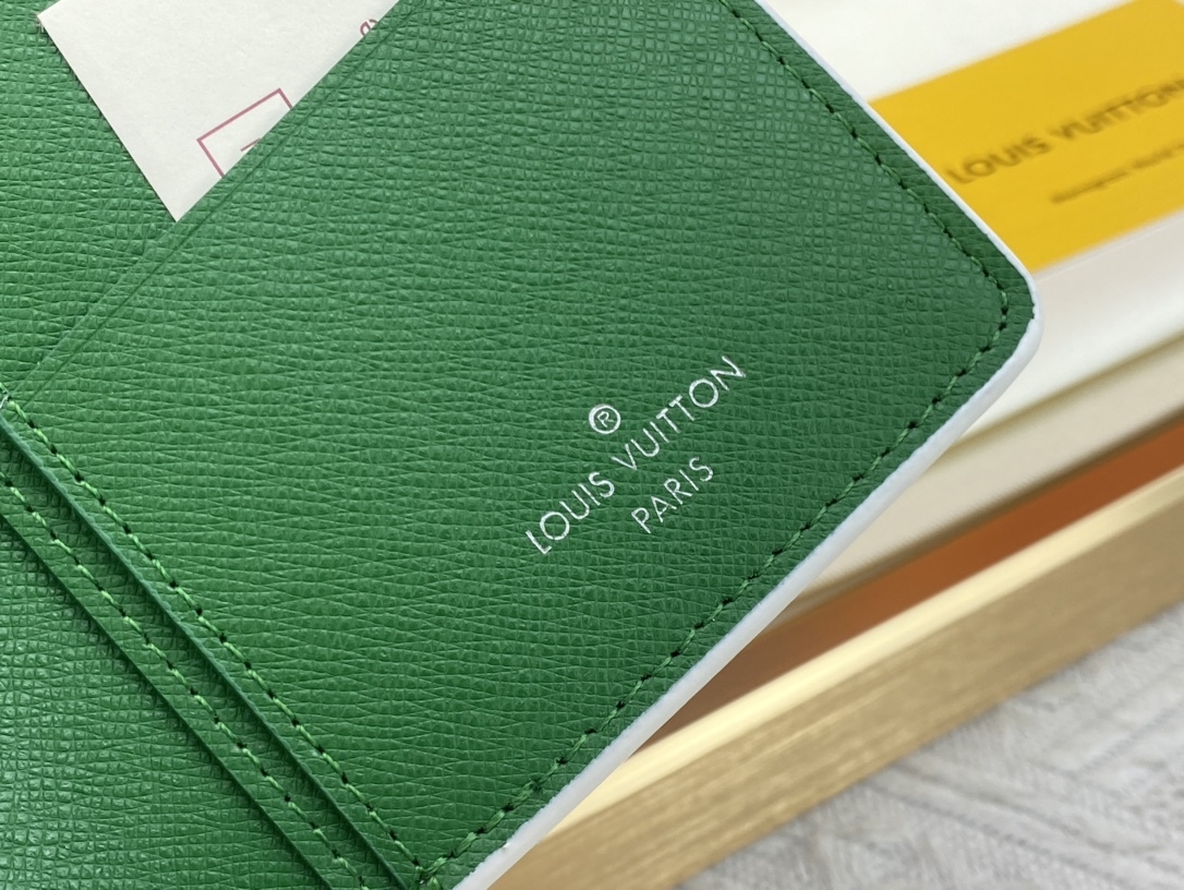 ルイ・ヴィトン「Louis Vuitton」ポルトフォイユ･ブラザ ウォレット