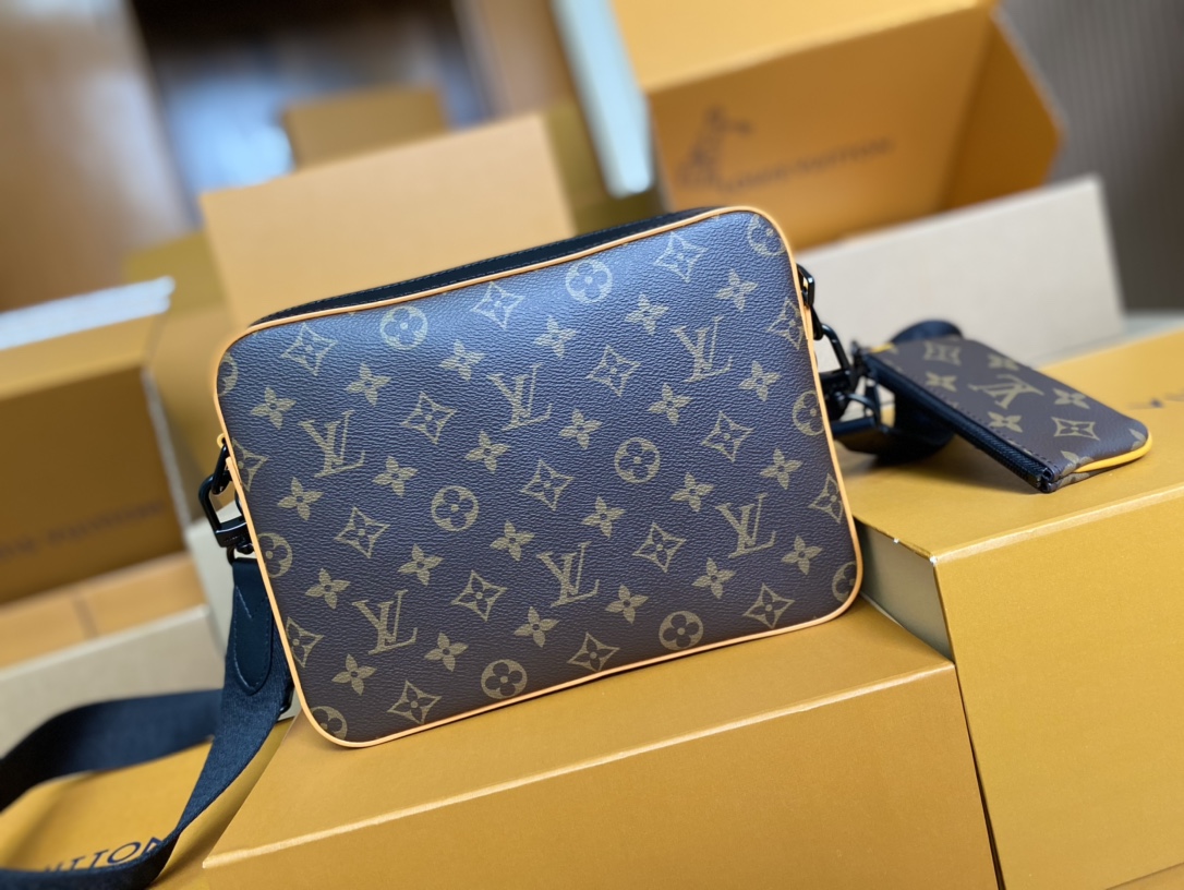 ルイ・ヴィトン「Louis Vuitton」新作 Trio メッセンジャーバッグ