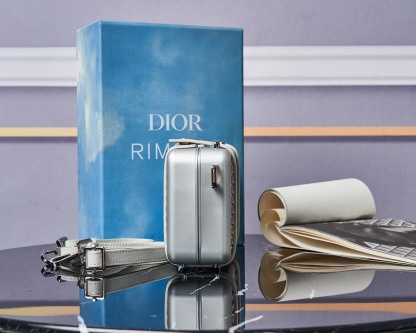 「コラボモデル」DIOR & RIMOWA ミニトランク バッグ