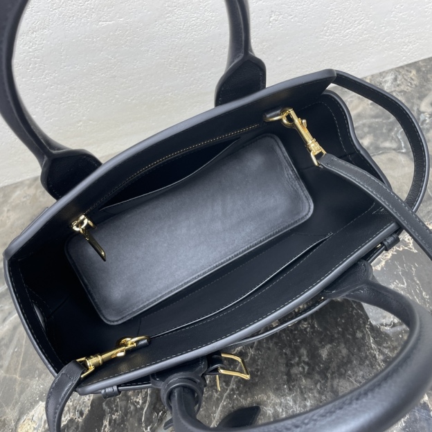 セリーヌ「Celine」CONTI 柔软牛皮革ハンドバッグ