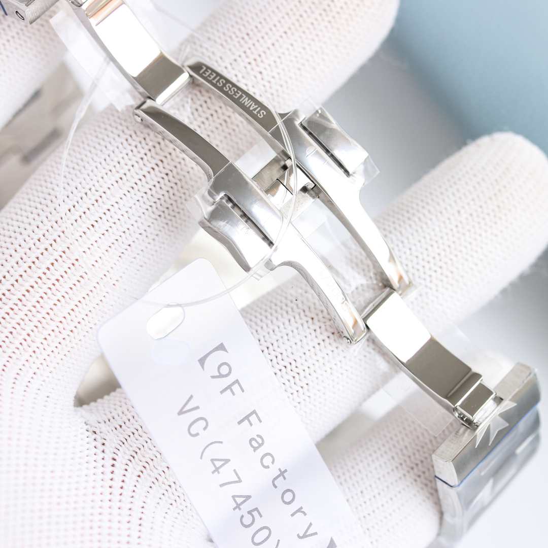 ヴァシュロン・コンスタンタン「Vacheron Constantin」オーヴァーシーズ デュアルタイム メンズウォッチ42MM