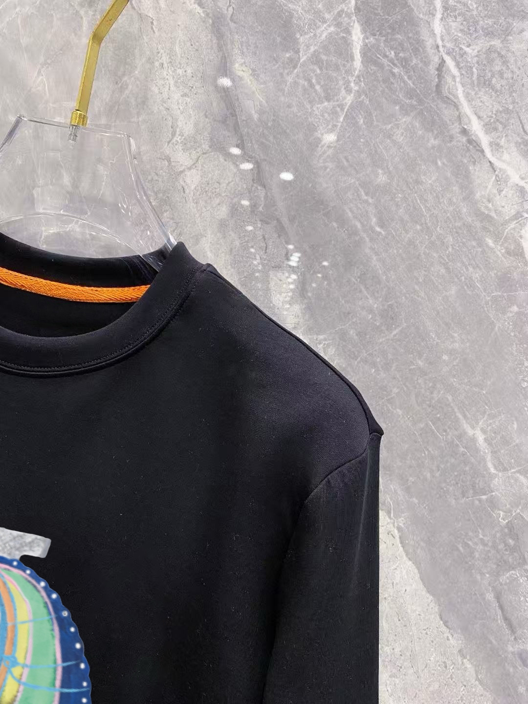 エルメス「Hermès」刺繍Tシャツ