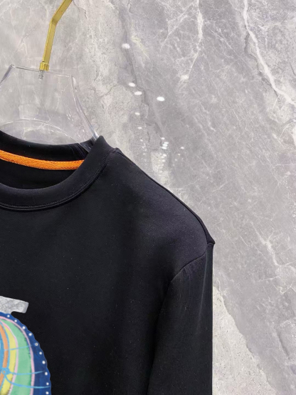 エルメス「Hermès」刺繍Tシャツ