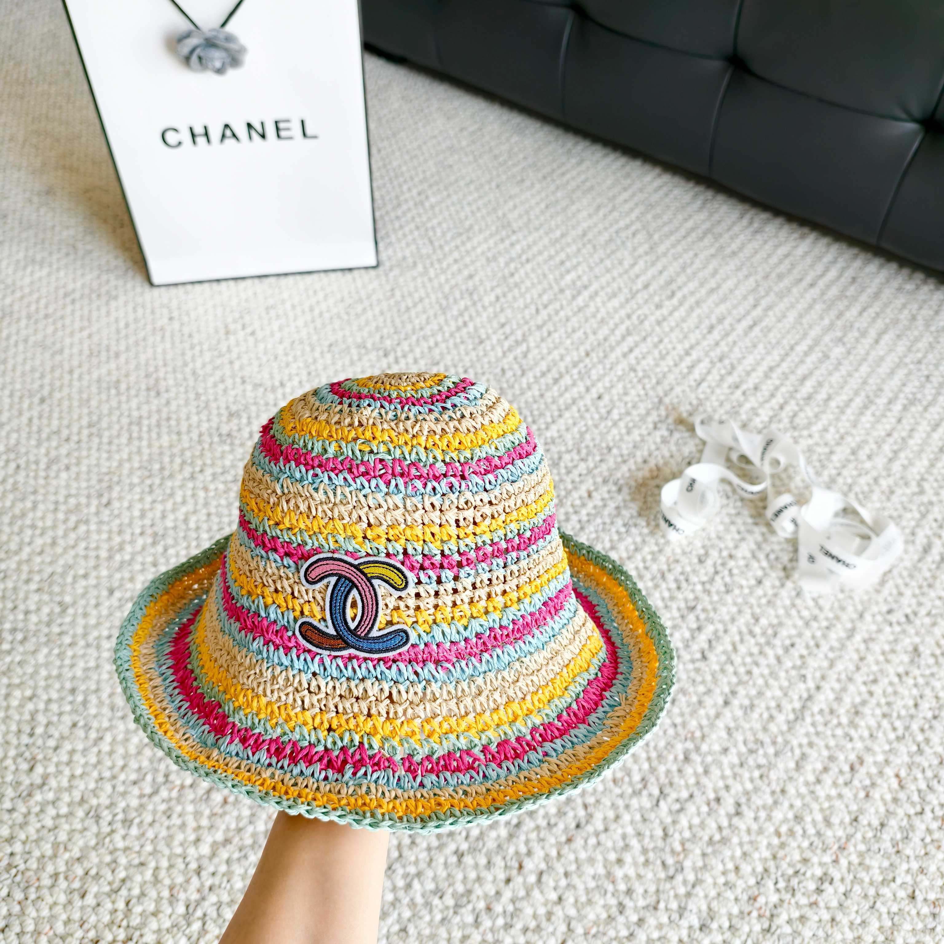 シャネル「Chanel」シャネル 2026春夏 ストローブーム・レインボーバケットハット
