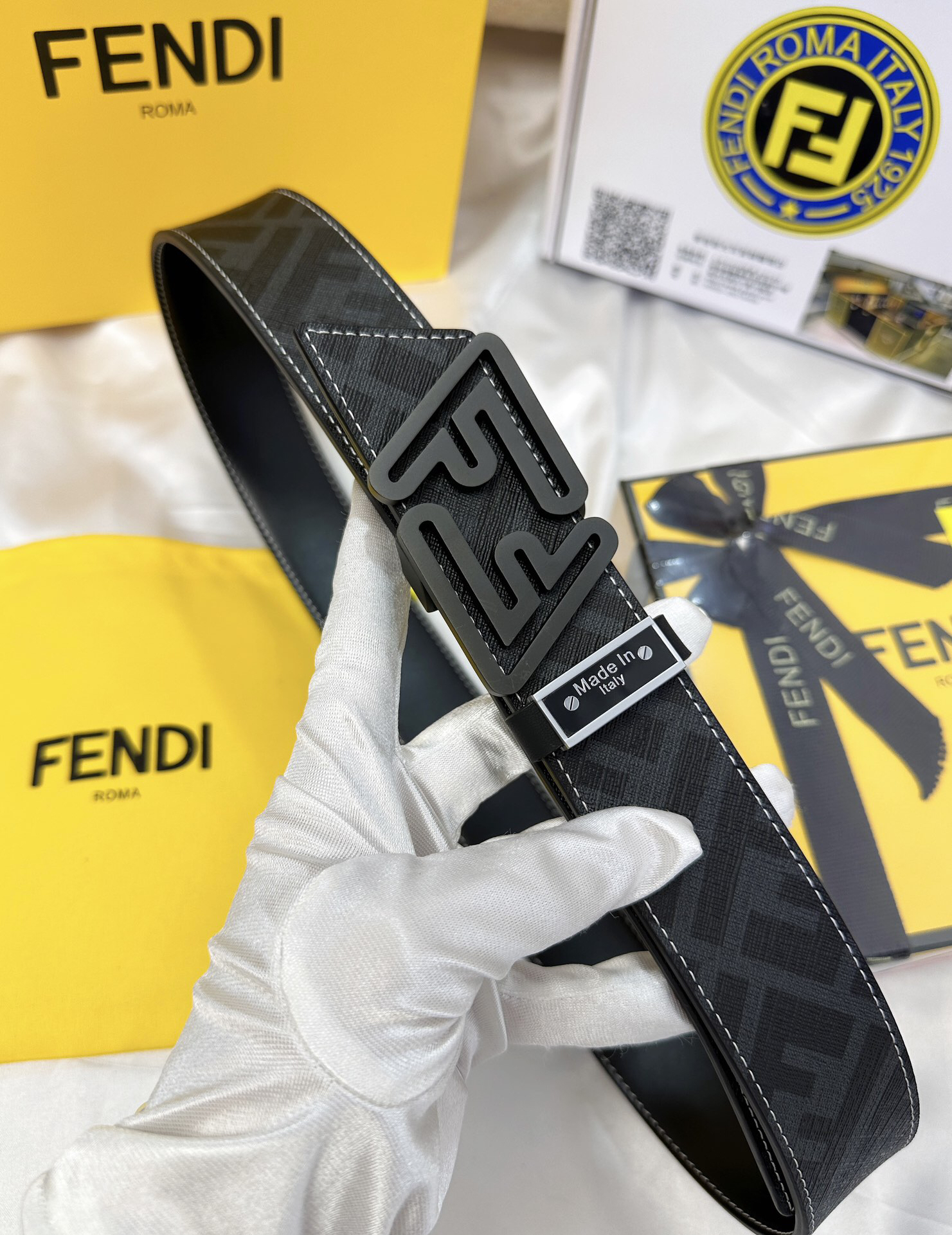 フェンディ「Fendi」FFベルト - リバーシブル フックベルト