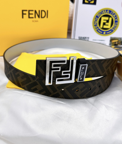 フェンディ「Fendi」FFベルト - リバーシブル フックベルト