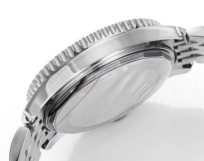 ブライトリング［Breitling］ブライトリング ナビタイマー  本格的なパイロットウォッチ41MM