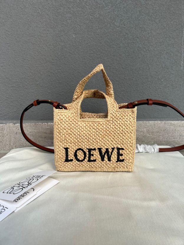 ロエベ「Loewe」Anagram Basket Small Straw Tote Bag