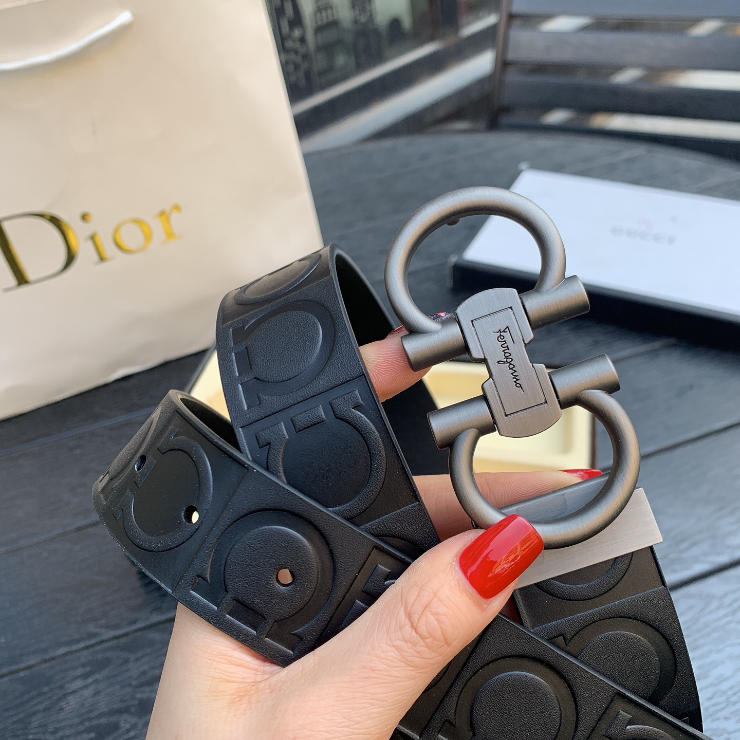 フェラガモ「Ferragamo」リバーシブルベルト