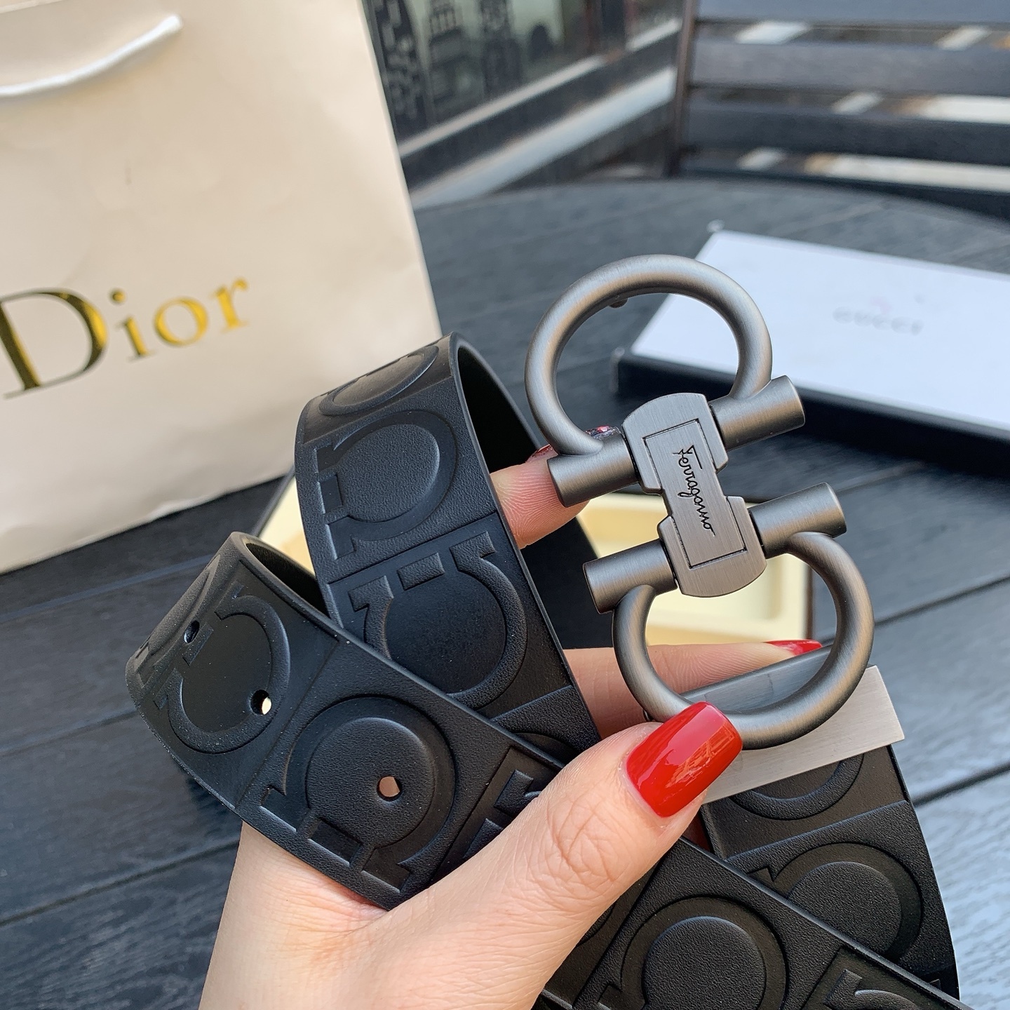 フェラガモ「Ferragamo」リバーシブルベルト