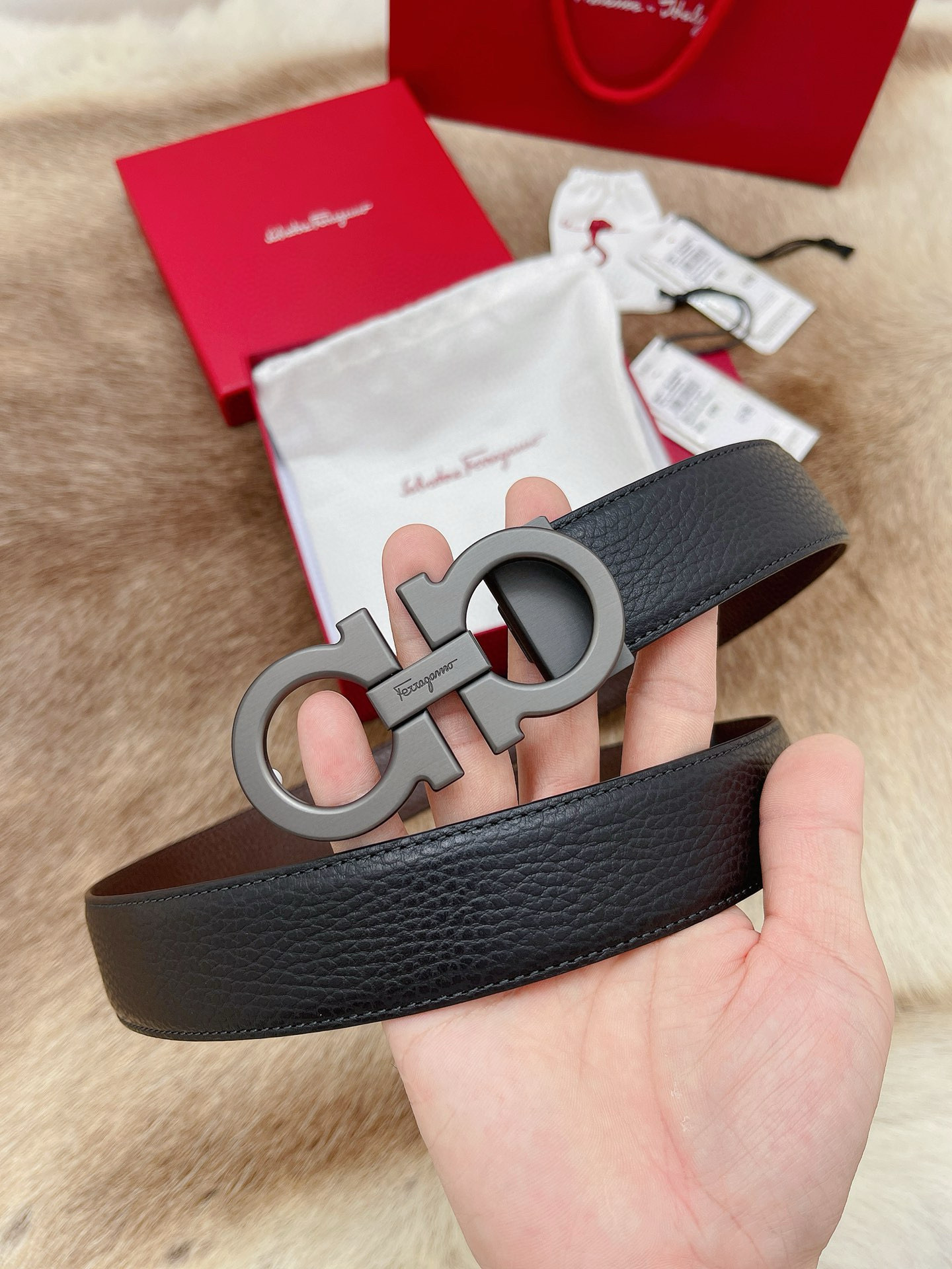 フェラガモ「Ferragamo」リバーシブルベルト