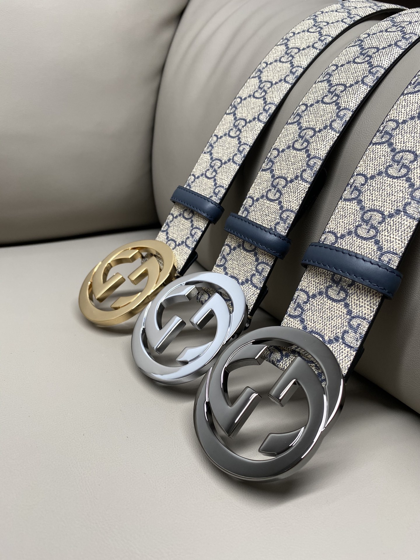 グッチ「Gucci」インターロッキングG バックル付き ワイドベルト