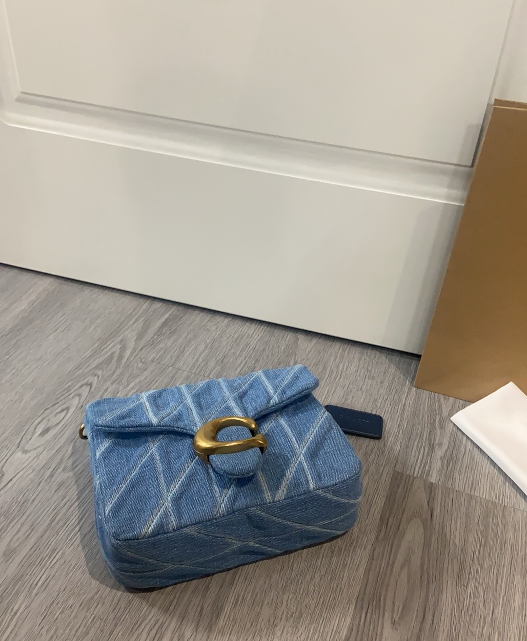 コーチ「Coach」スクエアタビー ショルダーバッグ