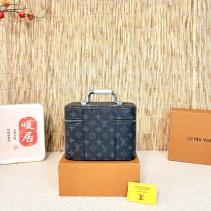 ルイ・ヴィトン「Louis Vuitton」ルイ・ヴィトン マルチポシェット アクセサリーズ 3点セット / ショルダーバッグ