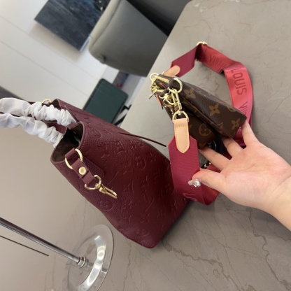 ルイ・ヴィトン「Louis Vuitton」ルイ・ヴィトン マルチポシェット アクセサリーズ 3点セット / ショルダーバッグ