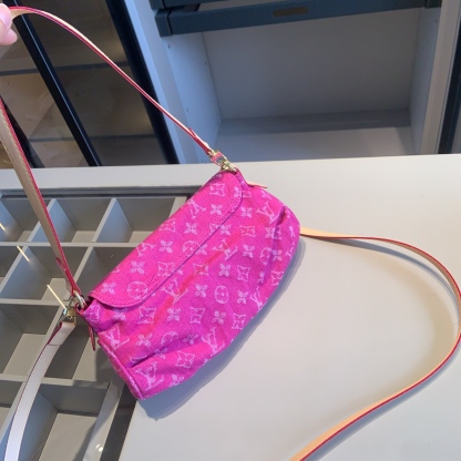 ルイ・ヴィトン「Louis Vuitton」ルイ・ヴィトン マルチポシェット アクセサリーズ 3点セット / ショルダーバッグ