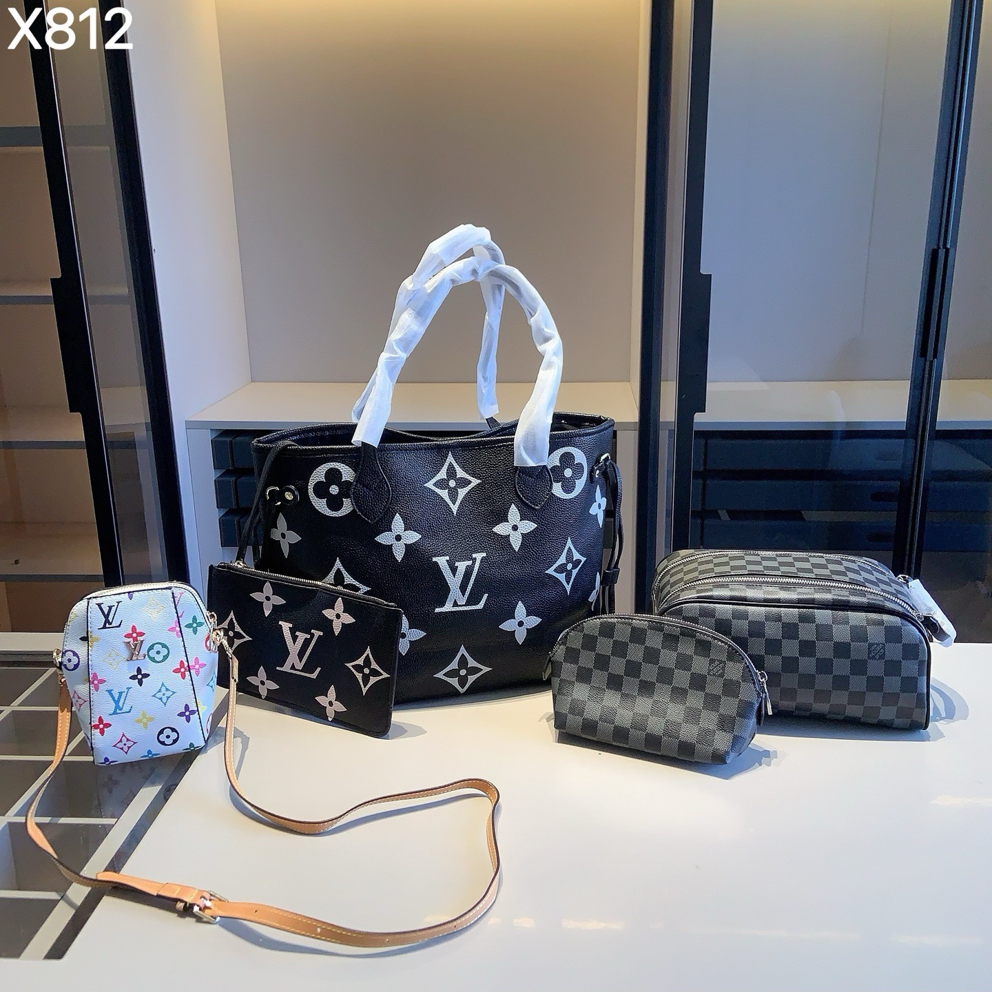 ルイ・ヴィトン「Louis Vuitton」ルイ・ヴィトン マルチポシェット アクセサリーズ 3点セット / ショルダーバッグ