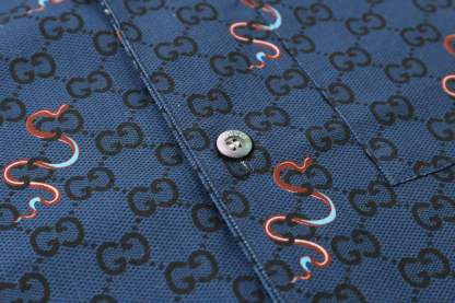 グッチ「Gucci」グッチ オールオーバーロゴ ショートスリーブシャツ / デニムシャツ