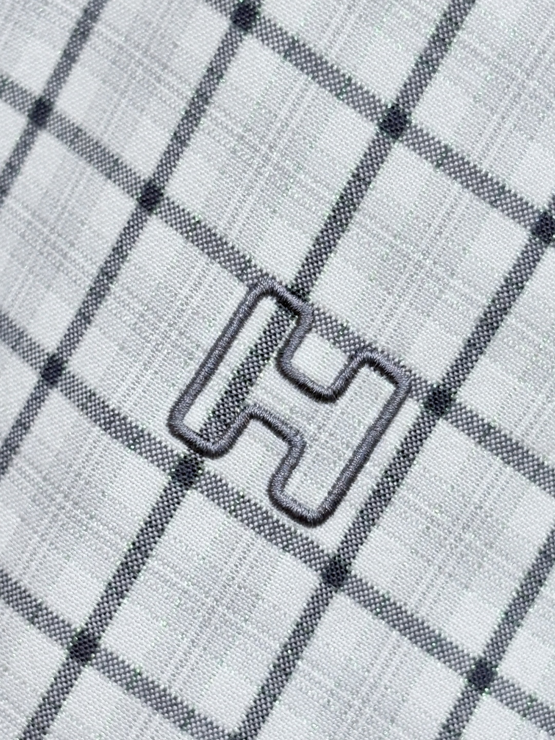 エルメス「Hermès」エルメス 刺繍ロゴ ロングスリーブシャツ / ドレスシャツ
