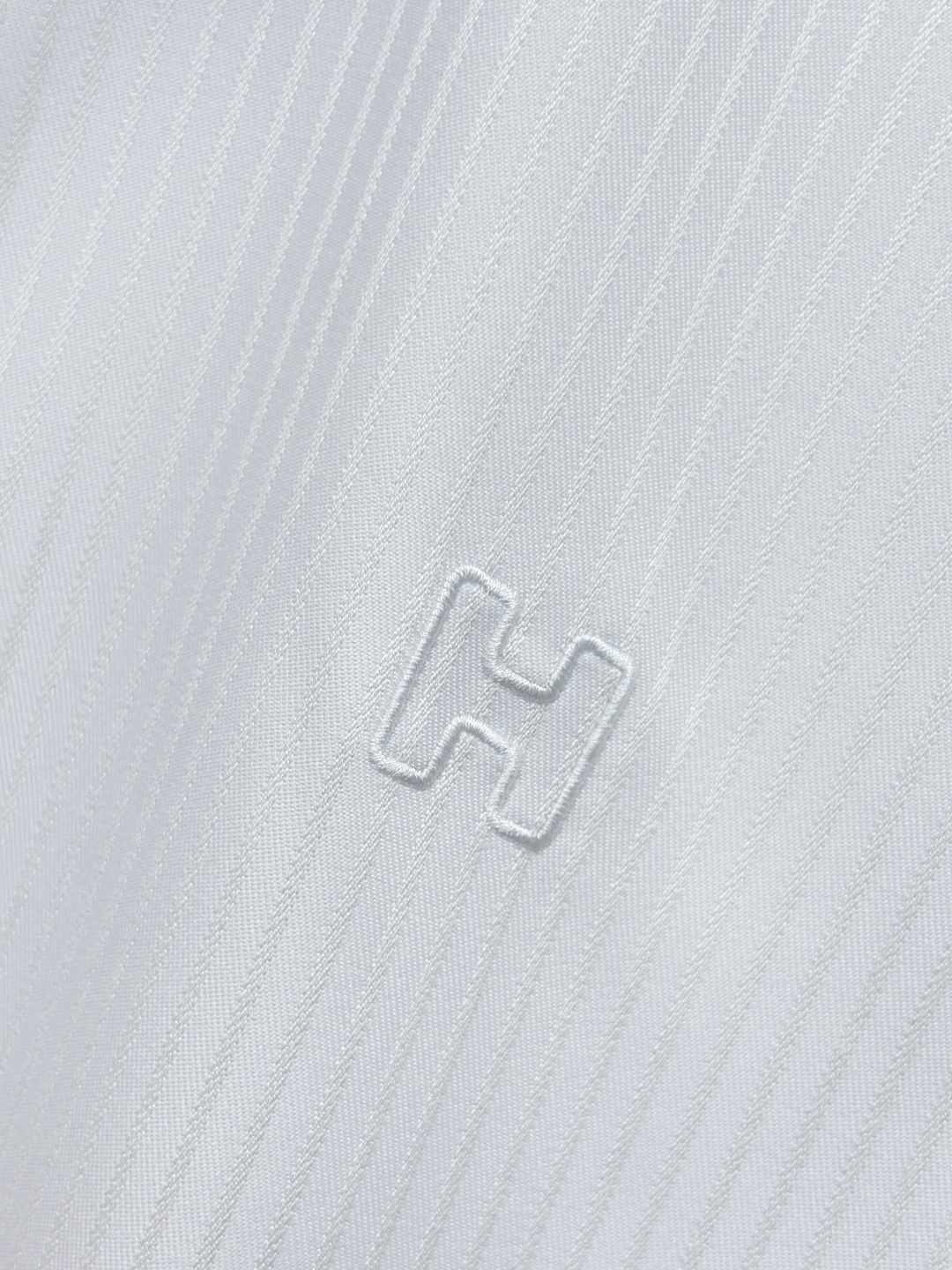 エルメス「Hermès」エルメス 刺繍ロゴ ロングスリーブシャツ / ドレスシャツ