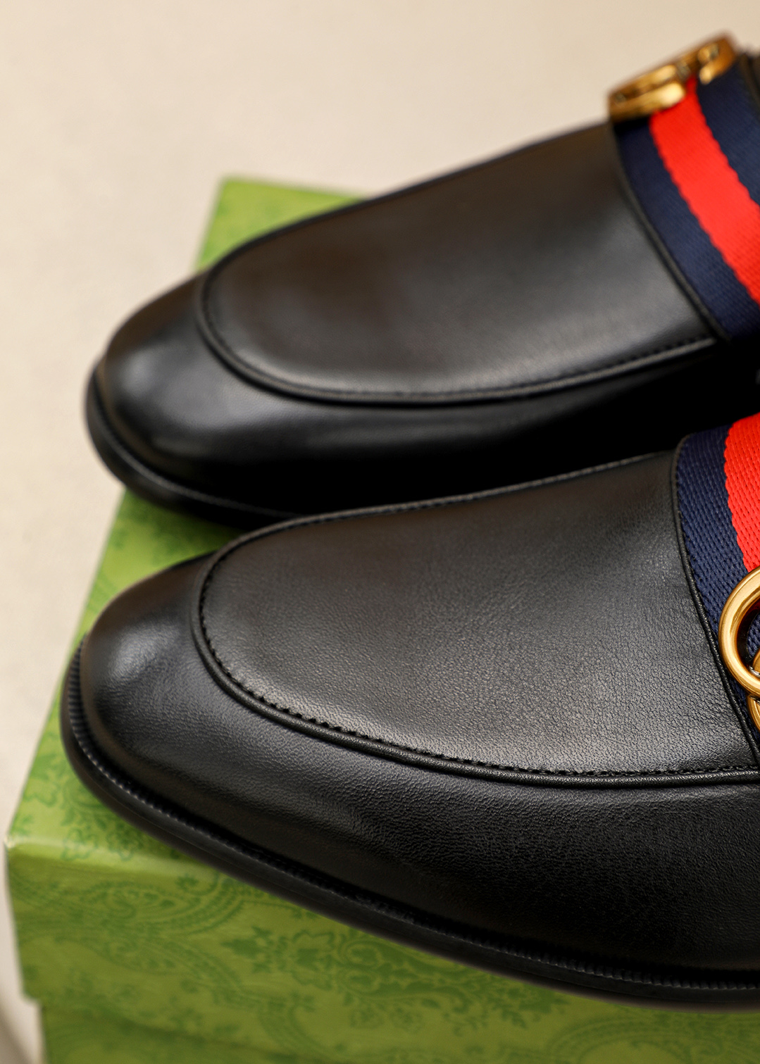 グッチ「Gucci」グッチ ビジネスレザーシューズ / ドレスシューズ